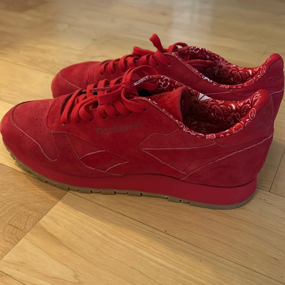 Red suede men’s Reebok classics